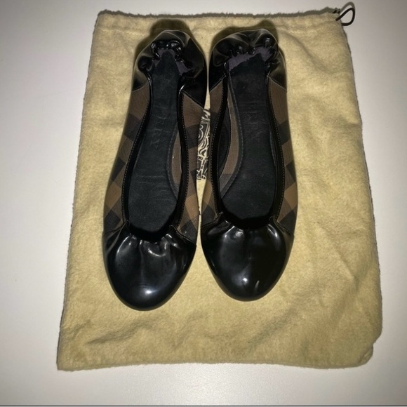 Authentic Burberry Ballerina Flats - Picture 2 of 10